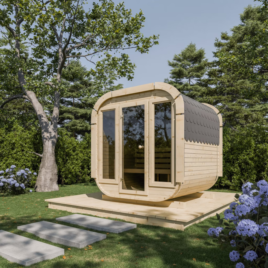 Drewniana sauna w ogrodzie.